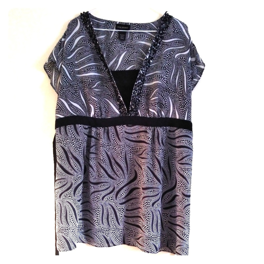 🌞Lane Bryant Plus Size Embellished Top with Tie